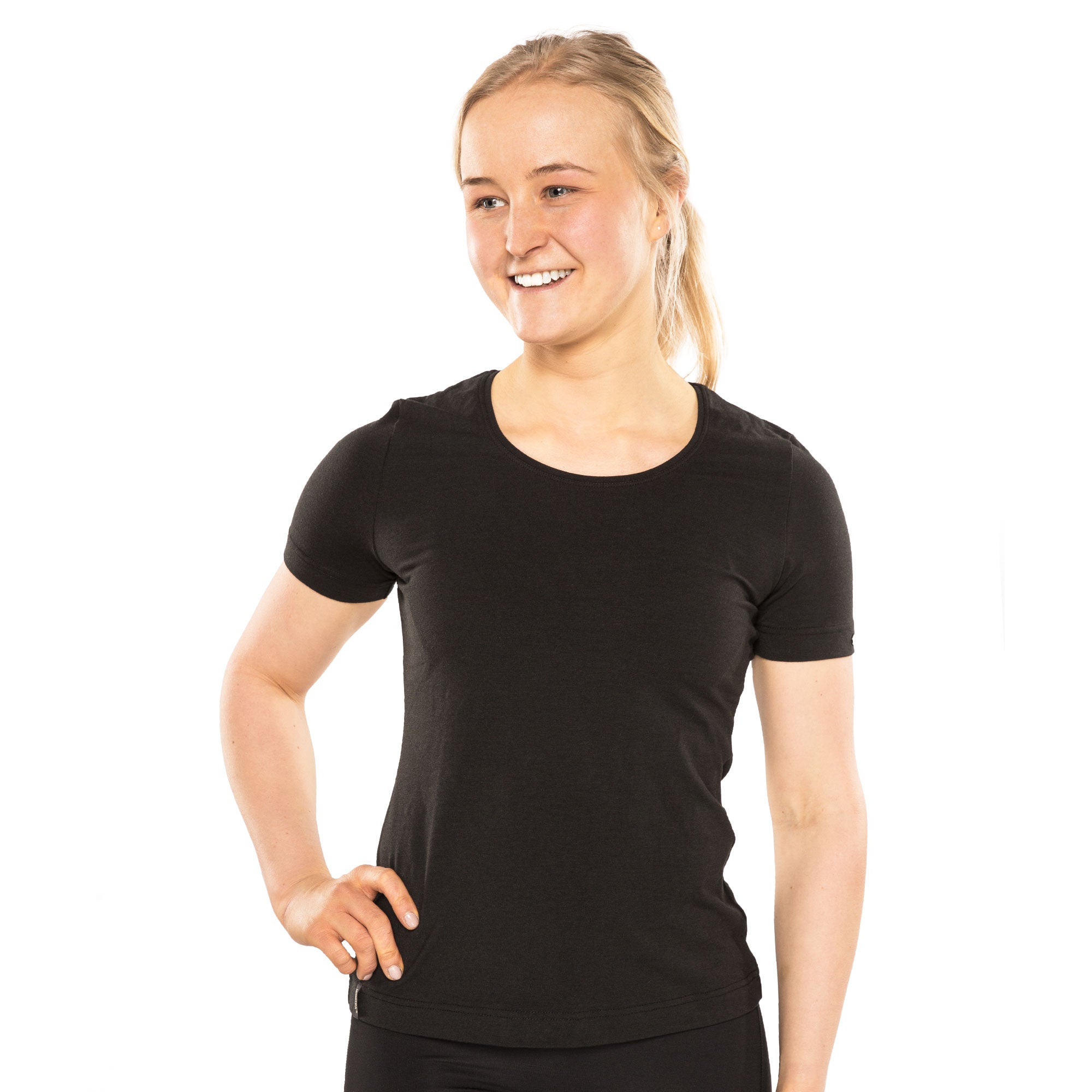Back on Track Maria T-shirt – Svart