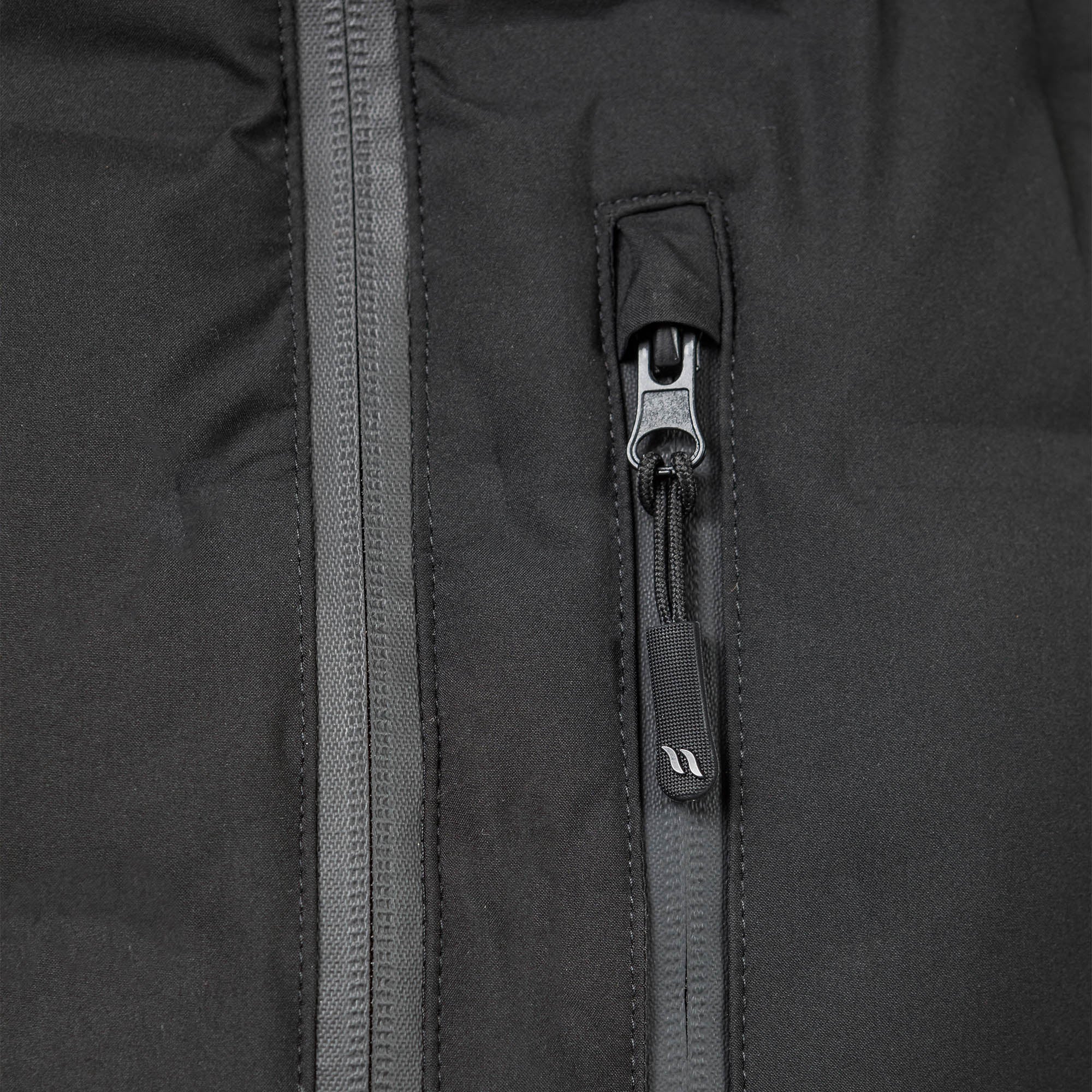 Back on Track Katla Värmeväst – Svart