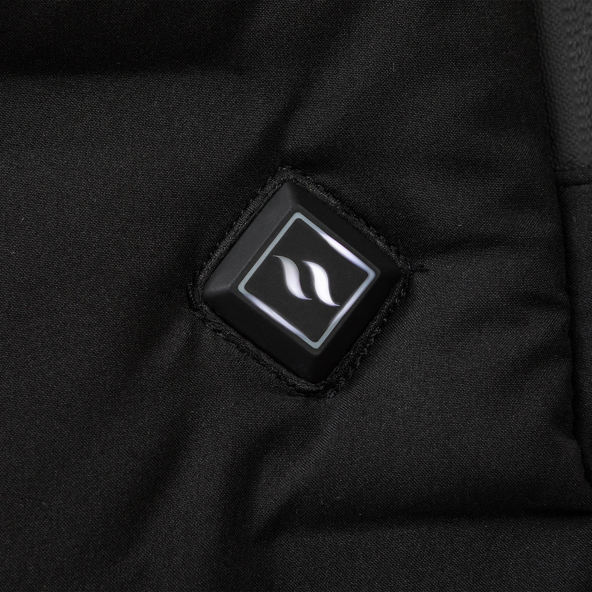 Back on Track Katla Värmeväst – Svart