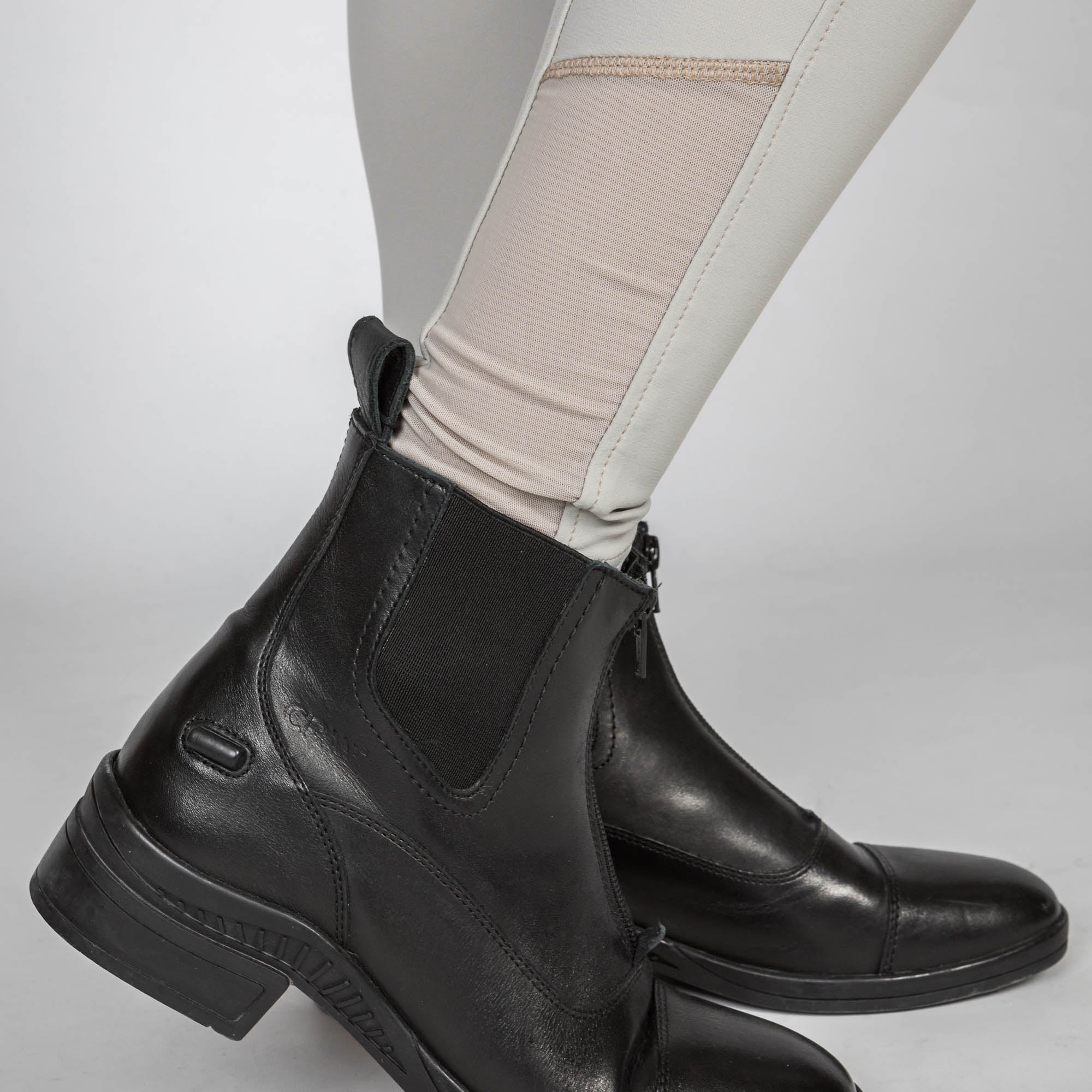 Back on Track Katie Ridbyxor Knäskodda – Sand