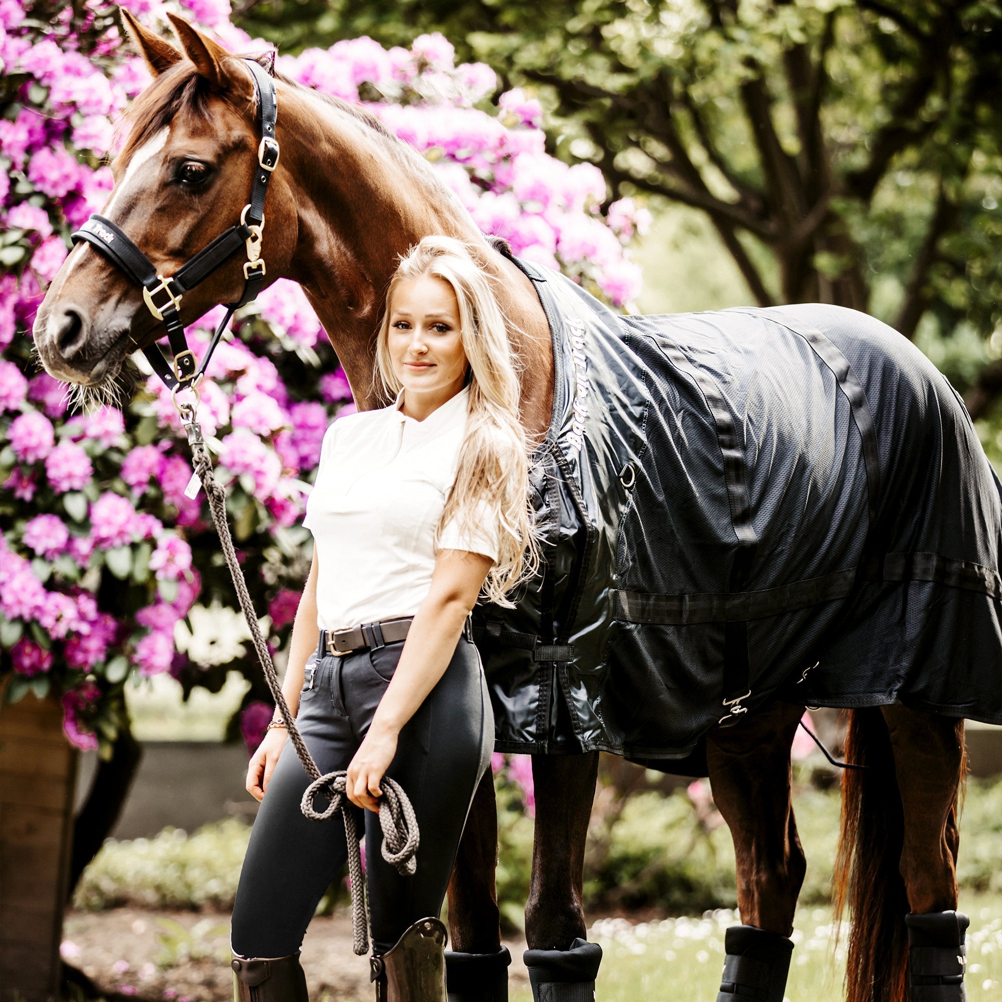 Back on Track Nättäcke – Svart