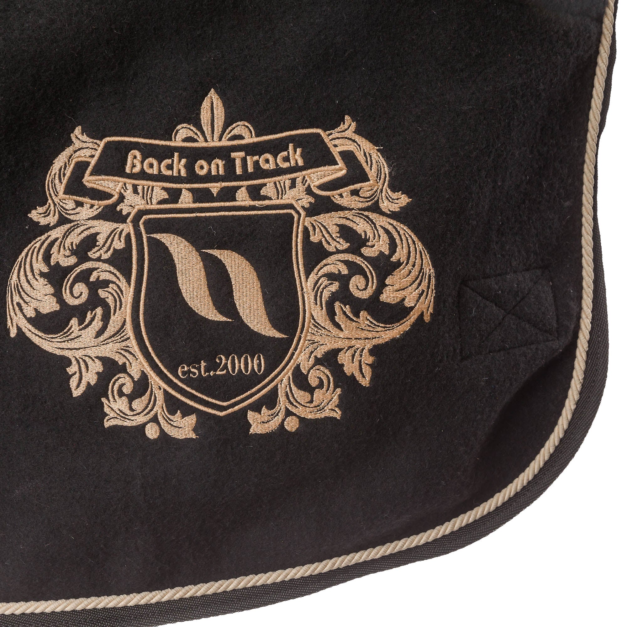 Back on Track William Skrittäcke i Ull – Svart