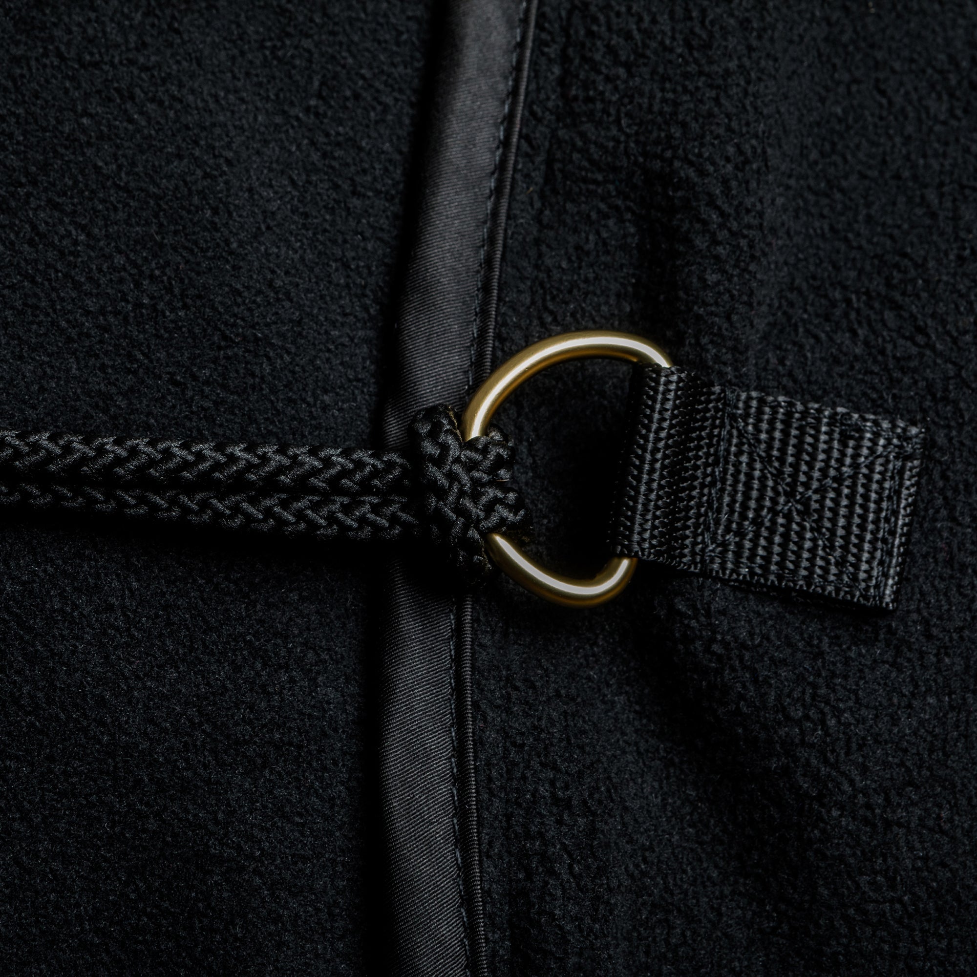 Back on Track Deep Nights Fleecetäcke – Svart