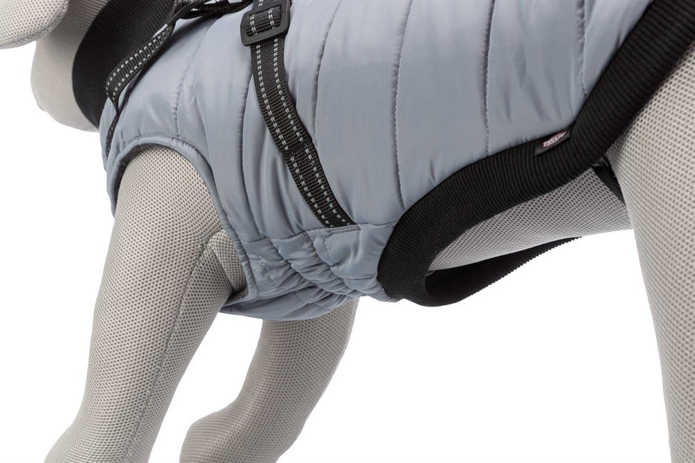 Trixie Pontis täcke med sele - Grå