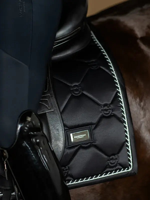 Equestrian Stockholm Dressyrschabrak - Black Edition
