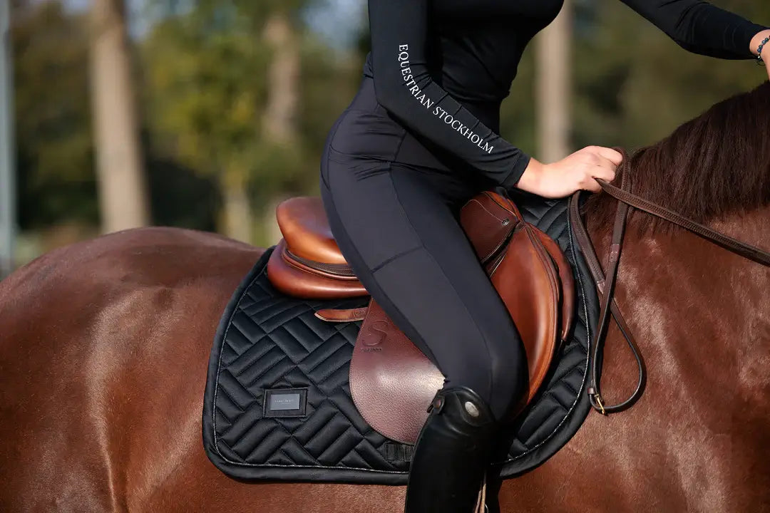 Equestrian Stockholm Hoppschabrak - Modern Black