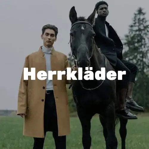 brett utbud av herrkläder för alla väderunderlag