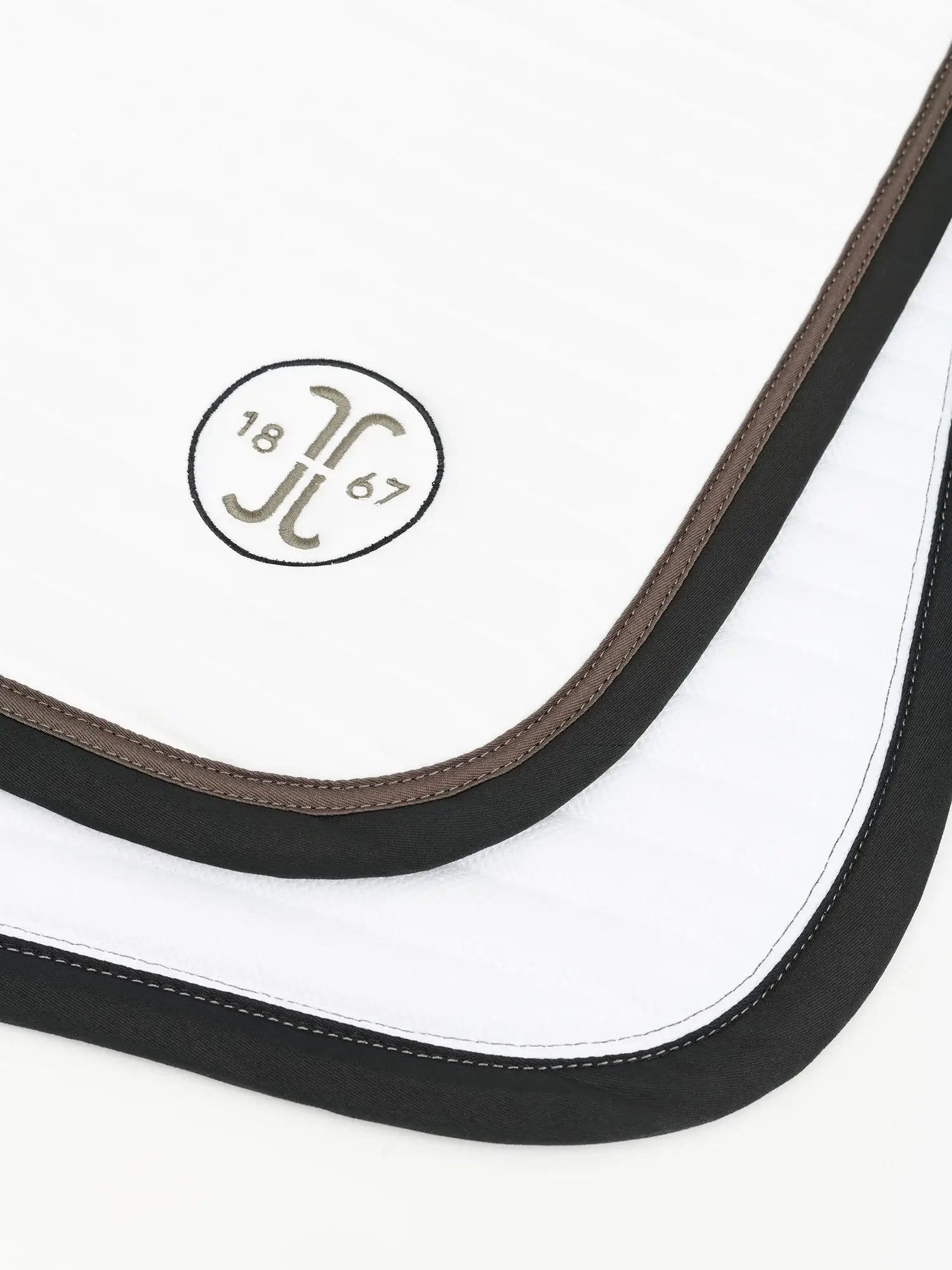 Jacson Karlskrona Schabrak Full Dressyr - Vit/svart