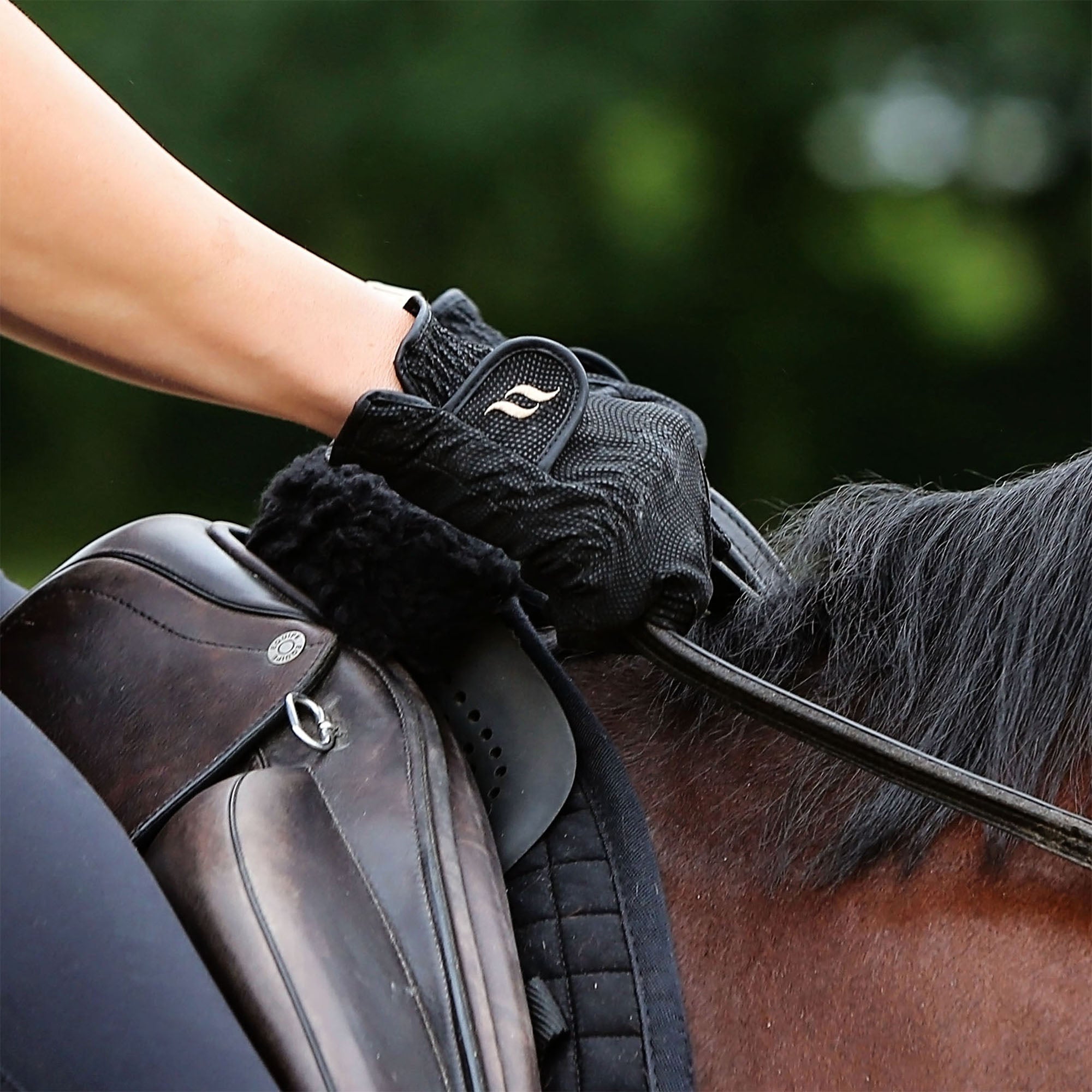 Back on Track Ridhandskar – Svart