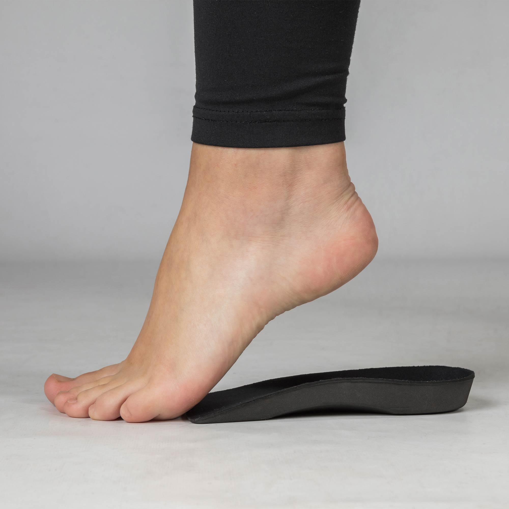 Back on Tack x Swedish Posture Terapeutiskt Fotinlägg – Svart