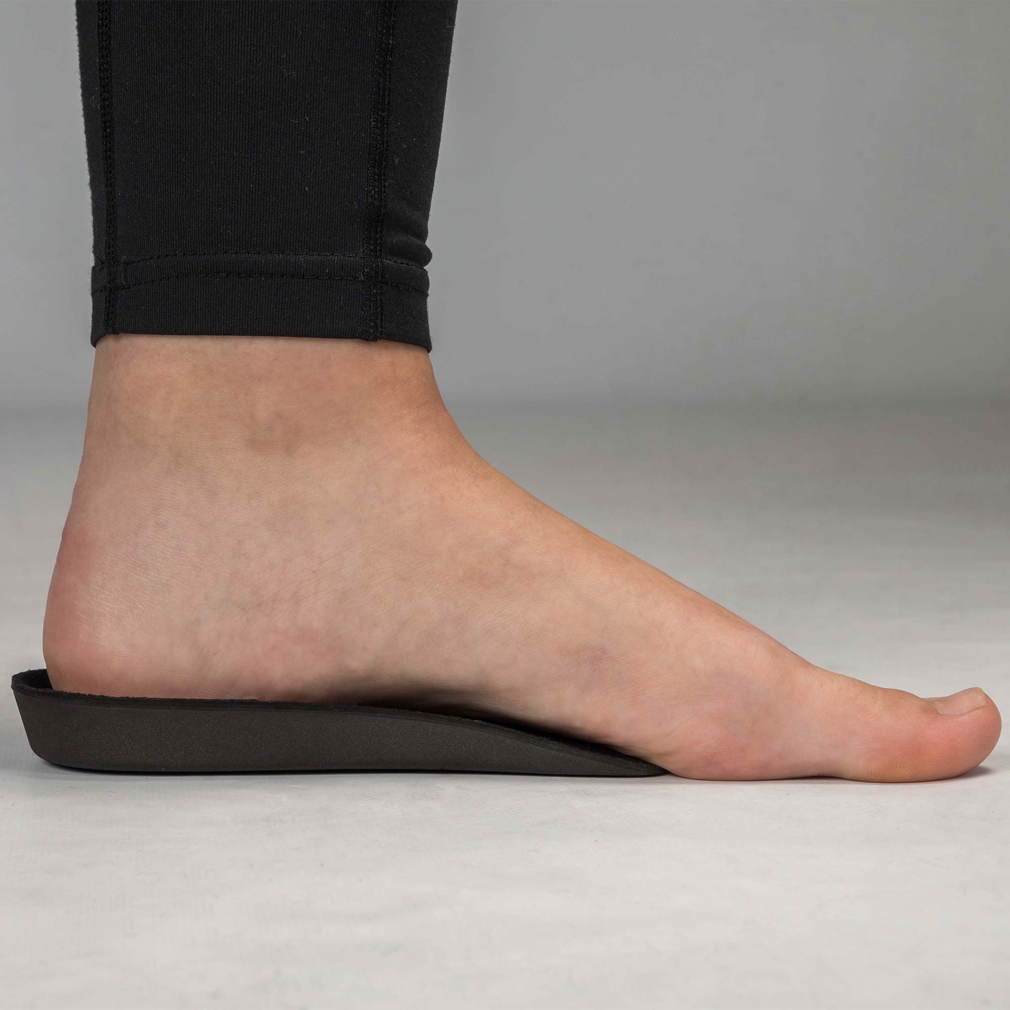 Back on Tack x Swedish Posture Terapeutiskt Fotinlägg – Svart