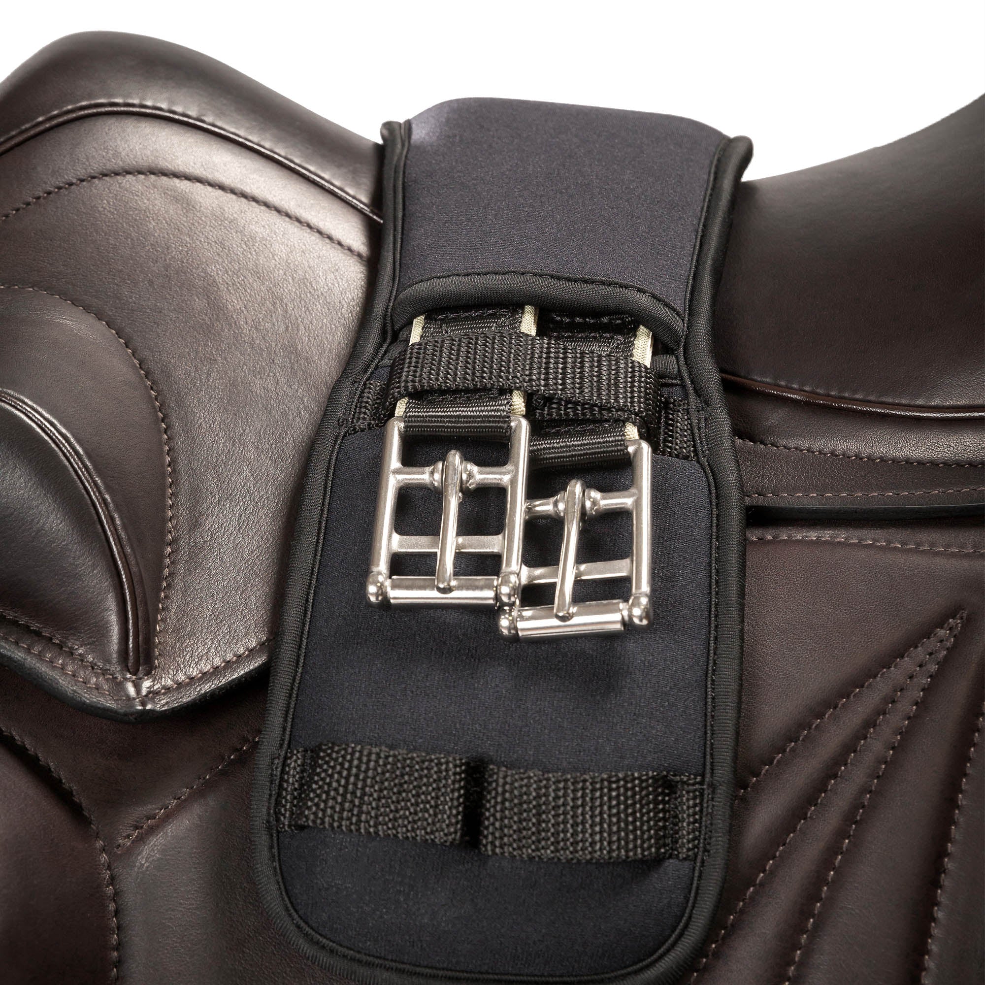 Back on Track Sadelgjord Dressyr – Svart