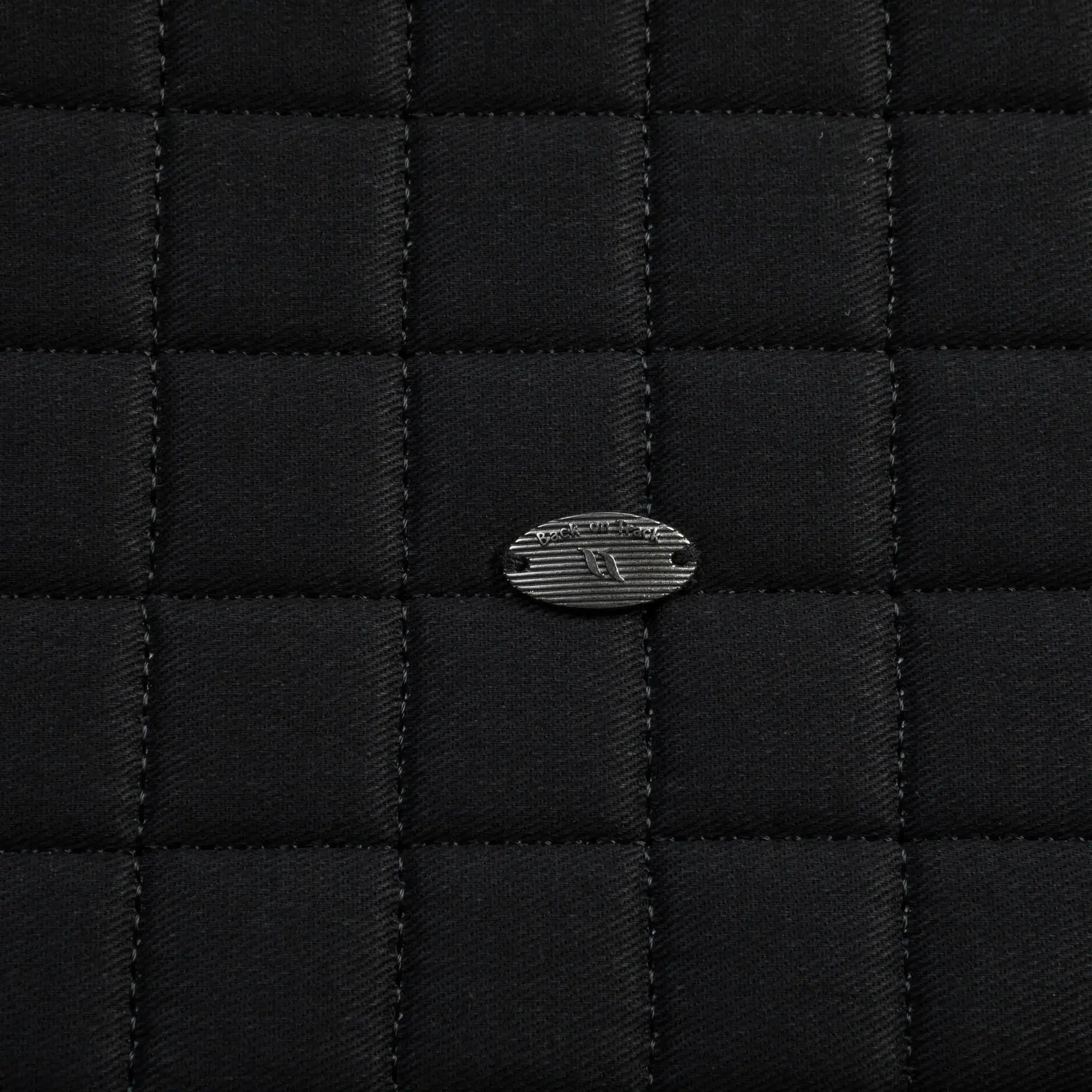 Back on Track Schabrak Hoppning No II – Svart