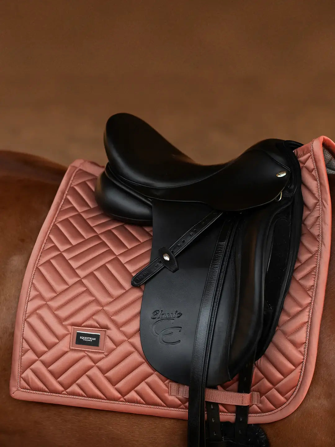 Equestrian Stockholm Dressyrschabrak - Coral